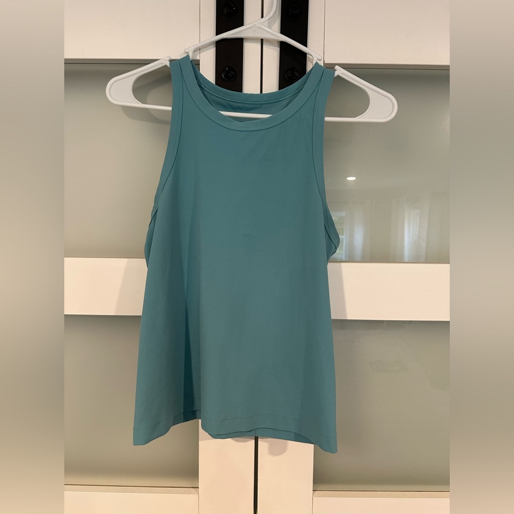 Lululemon Align Waist-Length Racerback Tank Top Cropped 
Size 8
Tidal Teal